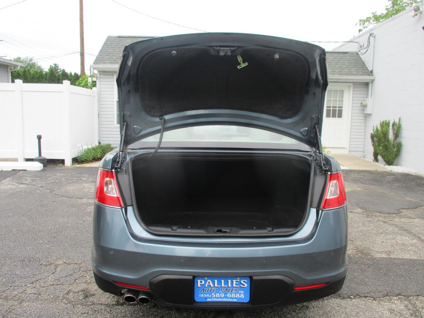 2010 BLUE Ford Taurus (1FAHP2JW5AG) , AUTOMATIC transmission, located at 540a Delsea Drive, Sewell, NJ, 08080, (856) 589-6888, 39.752560, -75.111206 - Photo#33